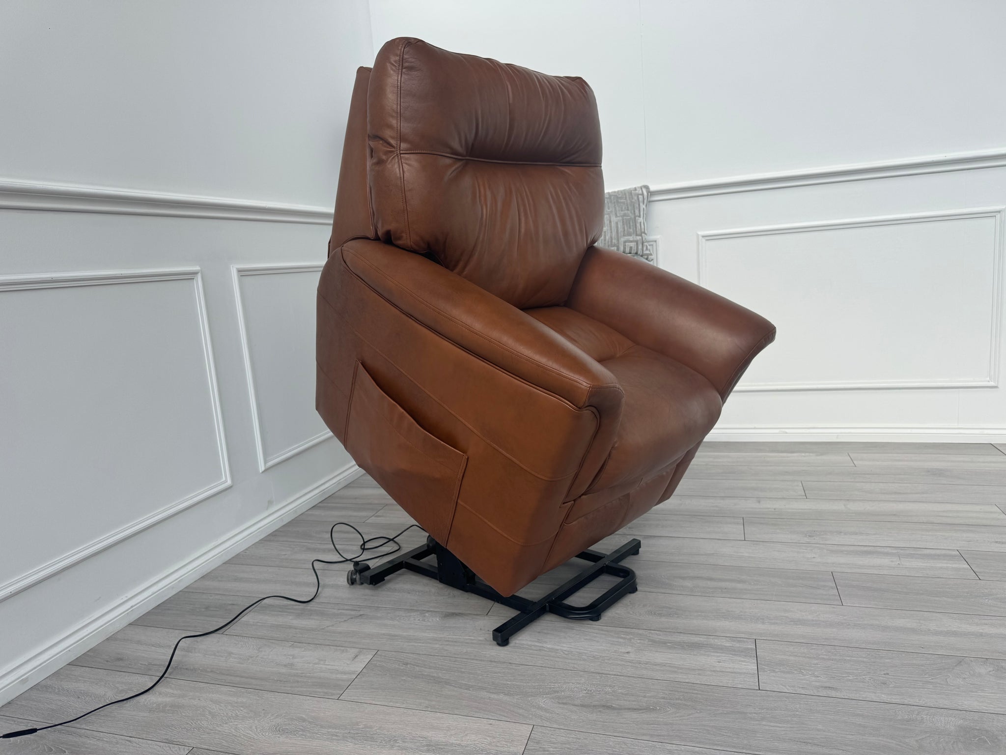 Hudson 23 Leather Lift and Rise Recliner Armchair Leather RRP £3445