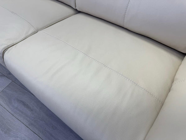 Furniture Village Hetty 3 +2 Seater Sofa Set in Cream/Off White Leather12