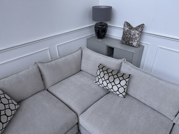 Furniture Village SUMPTUOUS Cream Fabric Corner Sofa 3/CNR/1 RRP £389512