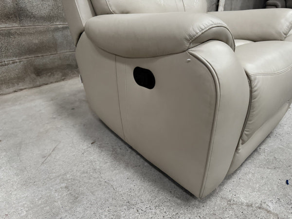 Lazyboy  WINCHESTER Manual Recliner Armchair Sofa  in Cream Leather 13