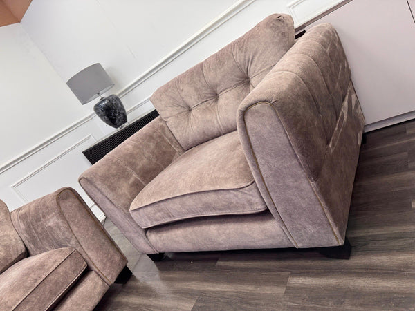 FURNITURE VILLAGE ARIANA 3 Seater Sofa Cuddle Set Classic Back Dapple Chocolate8