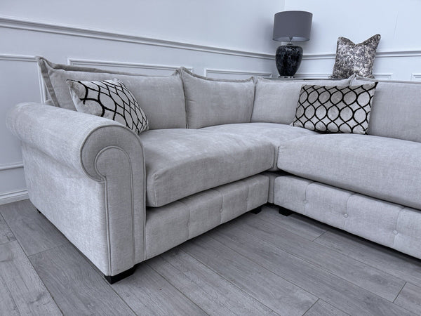 Furniture Village SUMPTUOUS Cream Fabric Corner Sofa 3/CNR/1 RRP £38953