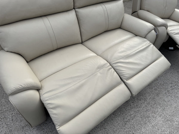 LA-Z-BOY WINCHESTER LEATHER POWER RECLINER 3 SEATER SOFA & ARMCHAIR SET - Cream15