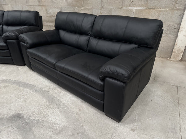 Furniture Village Cozee Black Leather Standard 3 & 2 Seater Sofa Set6