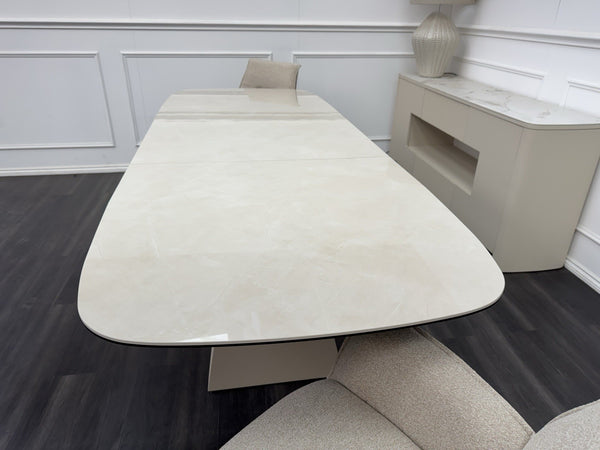 Furniture Village Mirage Large Extending Dining Table marble-effect ceramic top10