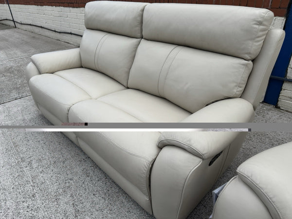 LA-Z-BOY WINCHESTER LEATHER POWER RECLINER 3 SEATER SOFA & ARMCHAIR SET - Cream19