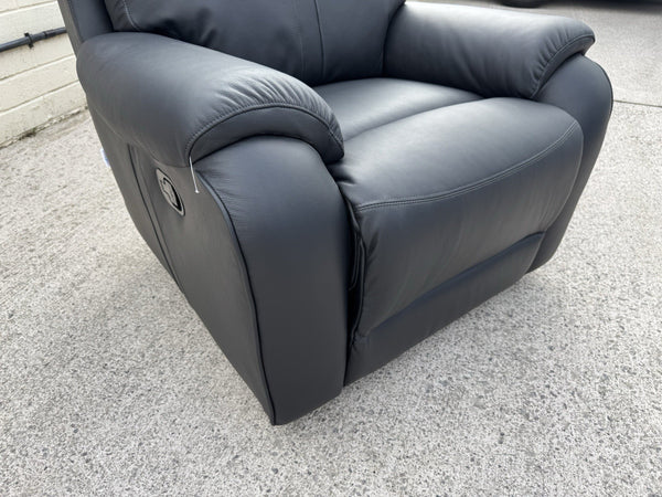 LA-Z-BOY WINCHESTER LEATHER MANUAL RECLINER ARMCHAIR - Black6