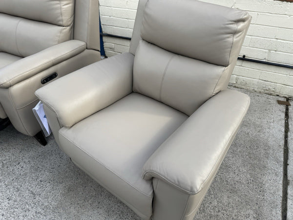 LA-Z-BOY BELLA LEATHER POWER RECLINER 3 SEATER SOFA & ARMCHAIR SET - LATTE19