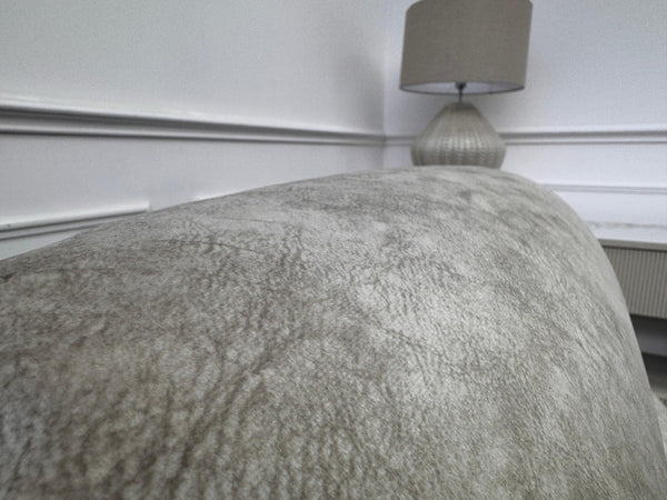 Furniture Village Moreno Cream Fabric Armchair Electric Power Recliner14