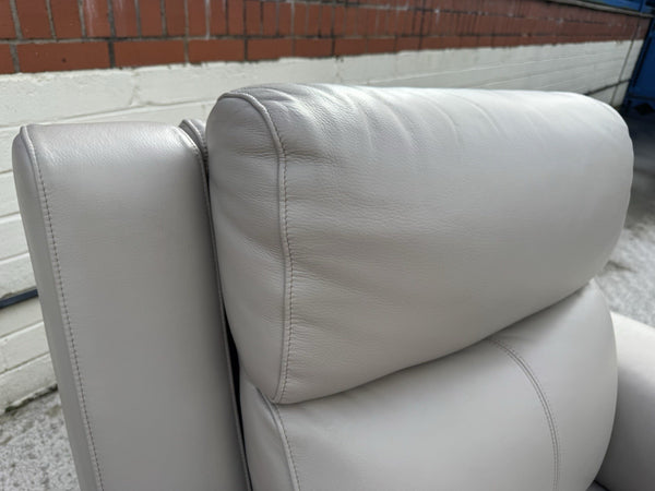 LA-Z-BOY BELLA LEATHER POWER RECLINER 3 SEATER SOFA & ARMCHAIR SET - LATTE5