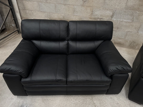 Furniture Village Cozee Black Leather Standard 3 & 2 Seater Sofa Set10