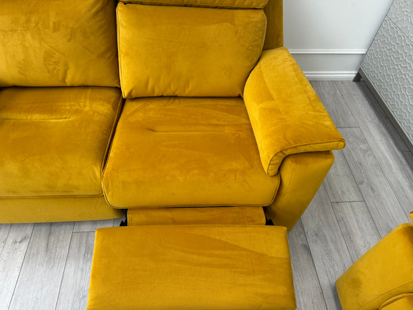 Thornbury/Harper 2+2 Seater Sofa Set Power Recliner Mustard RRP £7590