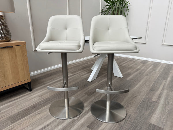 Avorio Grey Faux Leather Swivel Bar Stool Silver Pedestal High Chairs