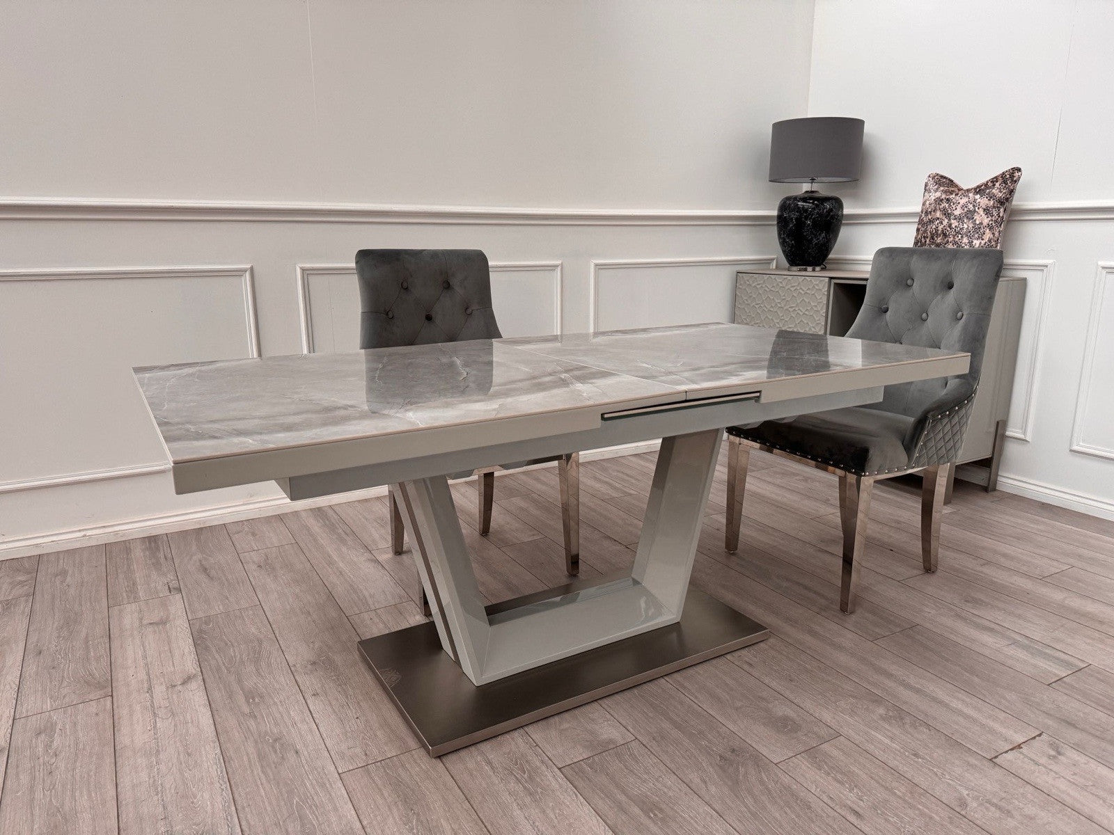 Furniture Village Grigio Large Extending Dining Table marble-effect ceramic top0