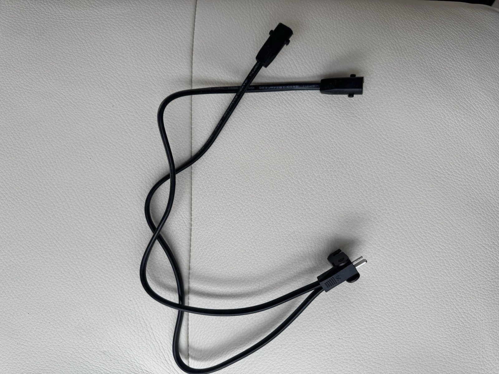 Genuine High Quality Electric Recliner Splitter Y Lead Cable 2 Pin For Sofa0